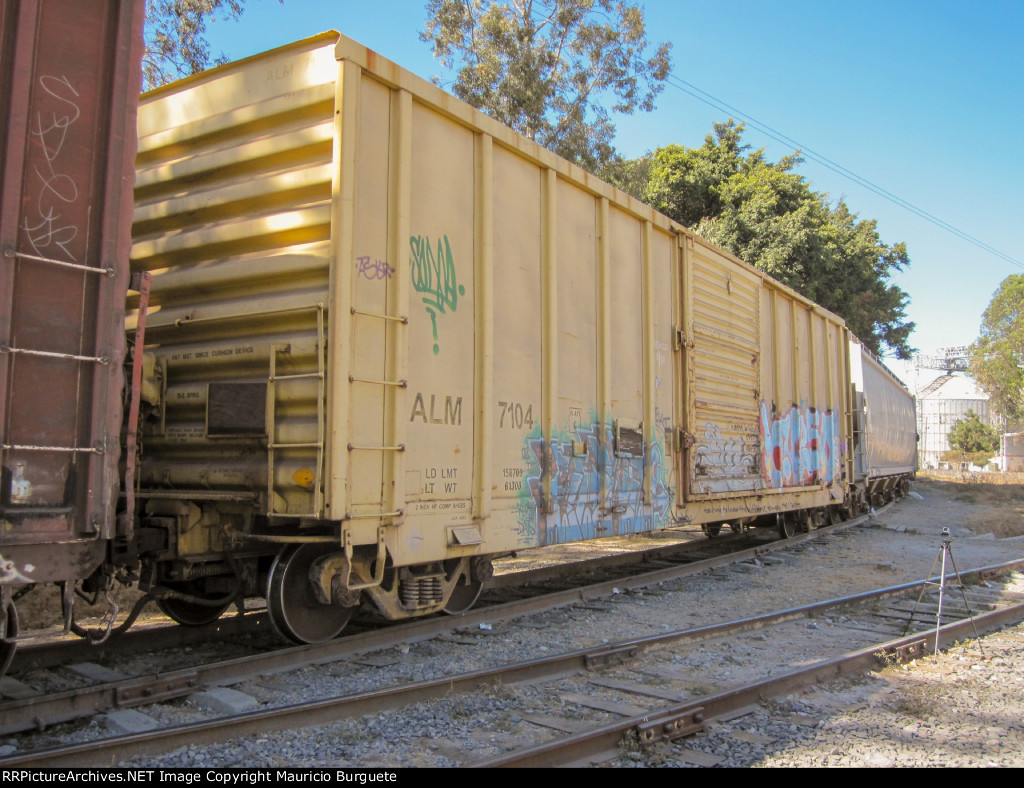 ALM Box Car